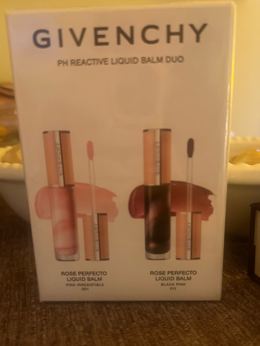 Givenchy Rose Perfecto PH Reactive Liquid Duo - Pink Irresistible and Black Rose